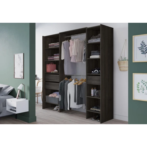 Open wardrobe measuring 192 x 50 cm with 2 bars, 3 drawers, and 9 shelves. Great storage capacity