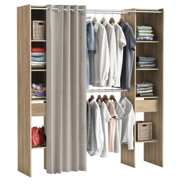 Double dressing room with curtains