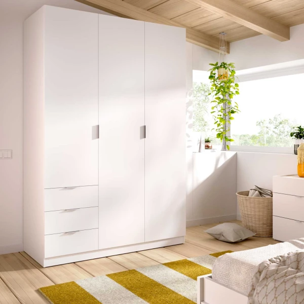  Wardrobe 3 doors and 3 drawers