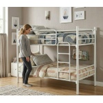 Bunk bed with ladder and safety railing, functional and easy to assemble. Wooden slatted bed base with central reinforcement.
